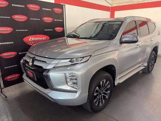 MITSUBISHI PAJERO SPORT 2.4 16V MIVEC TURBO DIESEL HPE-S AWD AUTOMÁTICO MITSUBISHI PAJERO SPORT 2.4 16V MIVEC TURBO DIESEL HPE-S AWD AUTOMÁTICO